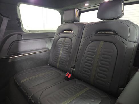 Used 2024 Rivian R1S Adventure image 22