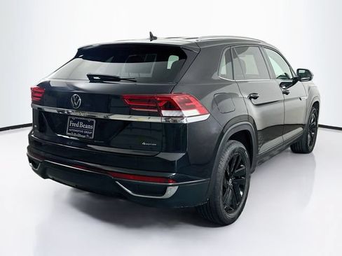 Certified 2023 Volkswagen Atlas Cross Sport SE AWD/4WD image 8