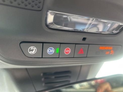 New 2026 Chevrolet Equinox EV LT image 24