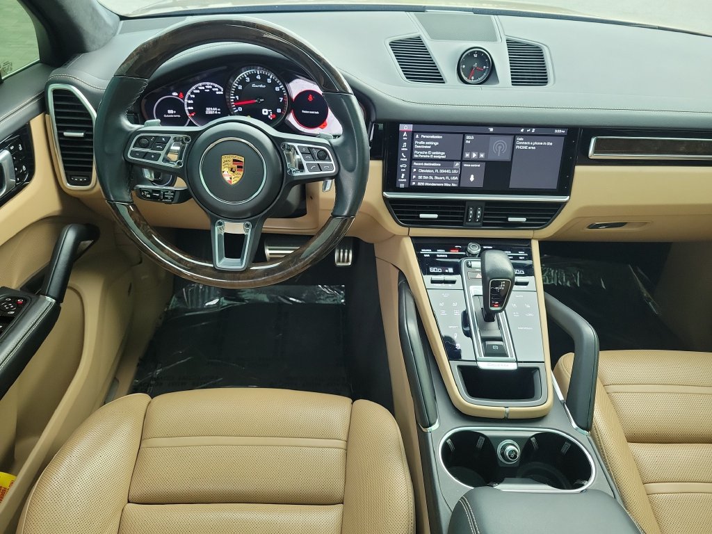 Used 2019 Porsche Cayenne Turbo AWD/4WD image 18