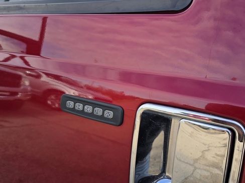 Used 2013 Ford F250 Lariat w/ Chrome Pkg image 9