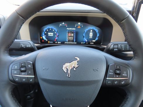 New 2025 Ford Bronco Sport Big Bend image 9