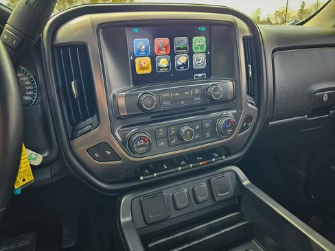 Used 2017 GMC Sierra 1500 SLT image 24