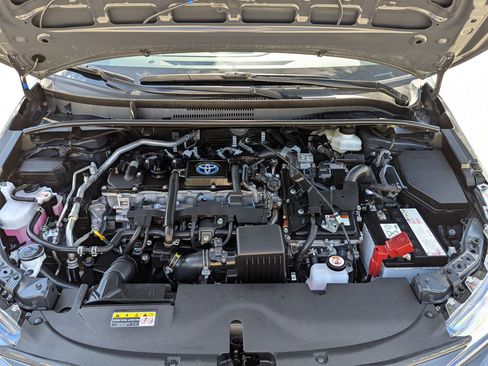 Used 2024 Toyota Corolla LE image 31