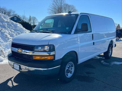 New 2025 Chevrolet Express 2500 RWD 2500 Regular Wheelbase WT w/ Chrome Appearance Package image 2