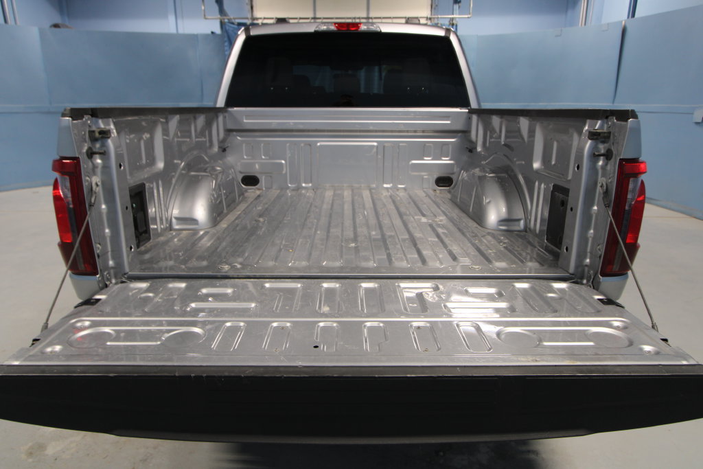 Used 2025 Ford F150 XL w/ Equipment Group 104A Hybrid AWD/4WD image 36