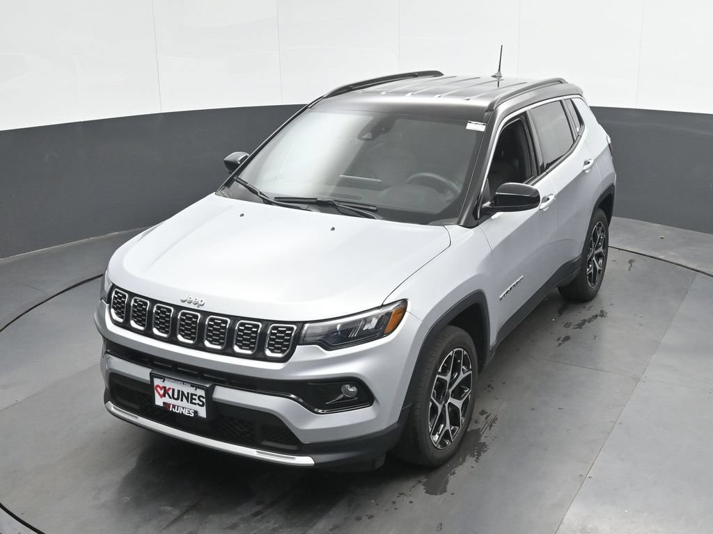Used 2025 Jeep Compass Limited AWD/4WD image 35