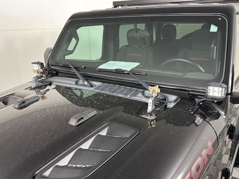 Used 2019 Jeep Wrangler Rubicon AWD/4WD image 13