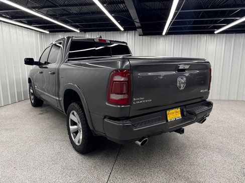 Used 2022 RAM 1500 Limited w/ Body Color Bumper Group AWD/4WD image 4