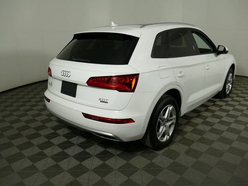 Used 2018 Audi Q5 2.0T Premium image 3