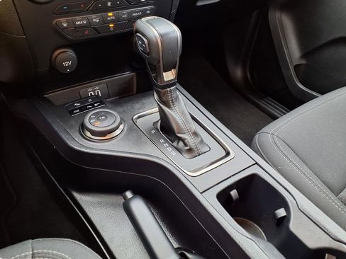 Used 2023 Ford Ranger XLT w/ Equipment Group 302A High image 19