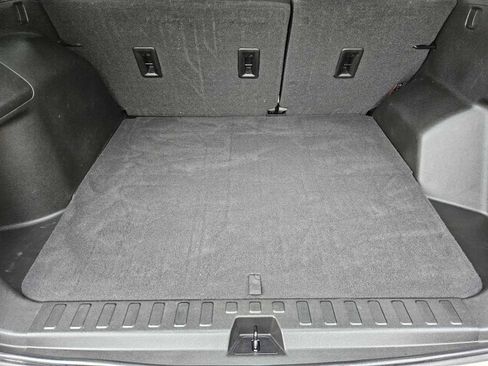 Used 2022 Chevrolet Equinox LS w/ LPO, Floor Liner Package image 29