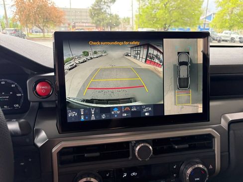 New 2026 Toyota Tacoma TRD Off-Road w/ TRD Off Road Premium Package AWD/4WD image 23