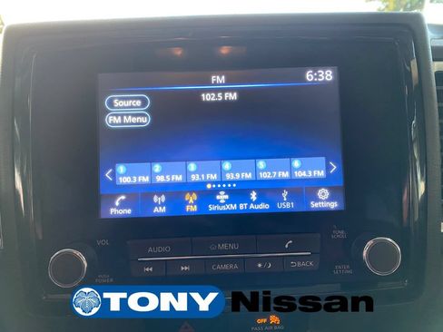 Used 2023 Nissan Frontier SV w/ Technology Package AWD/4WD image 34