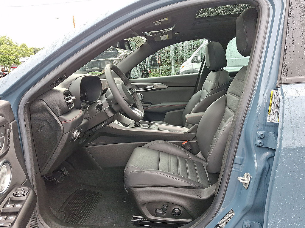 Used 2024 Dodge Hornet GT Plus AWD/4WD image 11