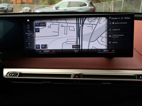 Used 2023 BMW iX xDrive50 w/ Sport Package image 15