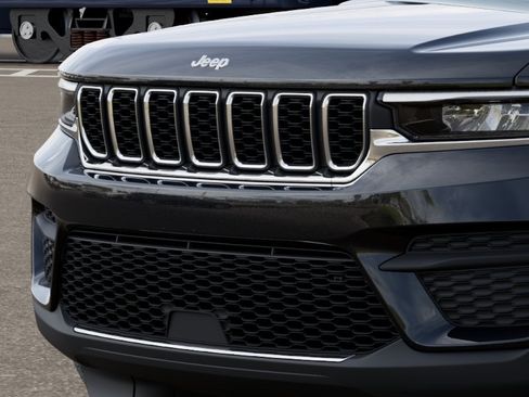 New 2026 Jeep Grand Cherokee image 11