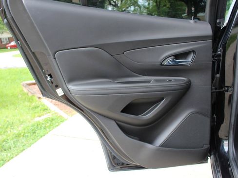 Used 2019 Buick Encore Preferred FWD image 30