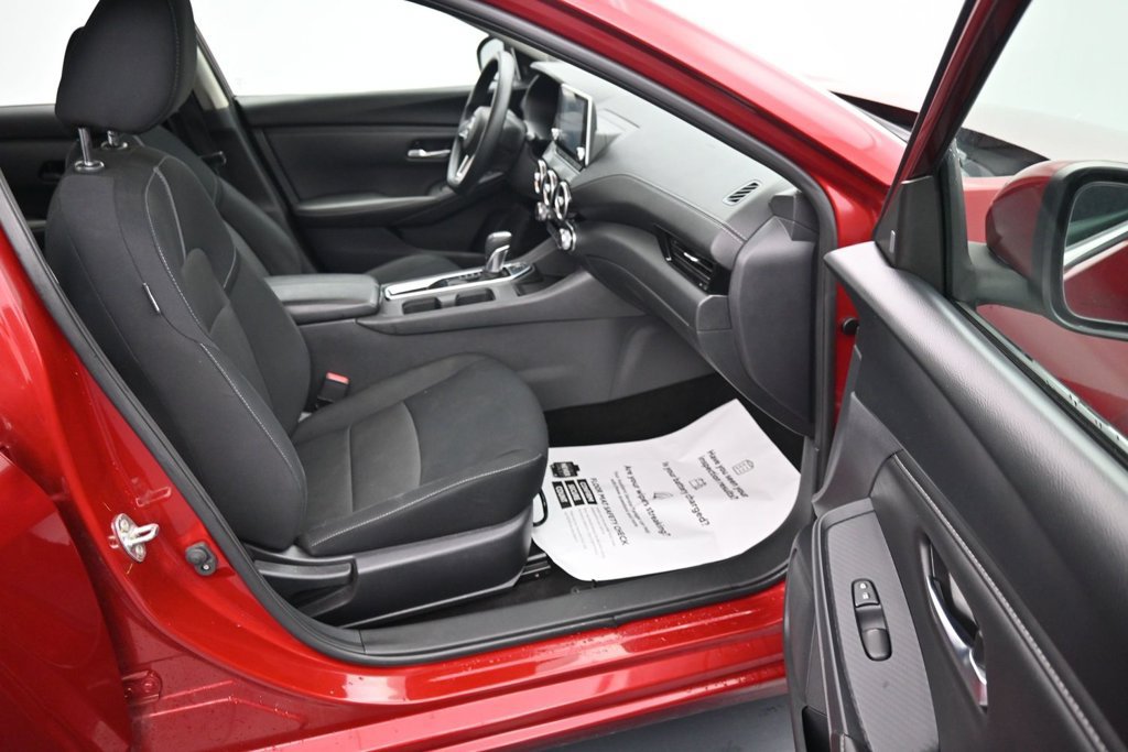 Used 2024 Nissan Sentra SV FWD image 13