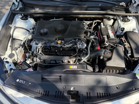 Used 2022 Toyota Camry SE image 42