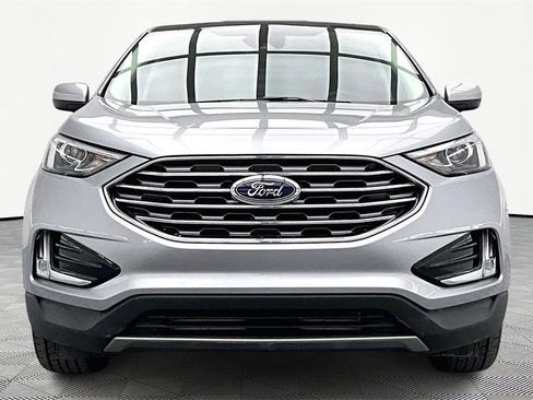 Used 2022 Ford Edge SEL w/ Convenience Package image 3