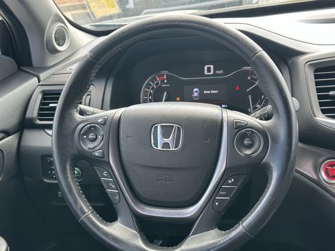 Used 2019 Honda Ridgeline RTL-T image 23