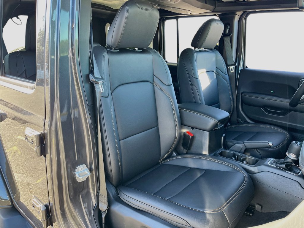 New 2027 Jeep Wrangler Unlimited Sahara AWD/4WD image 28