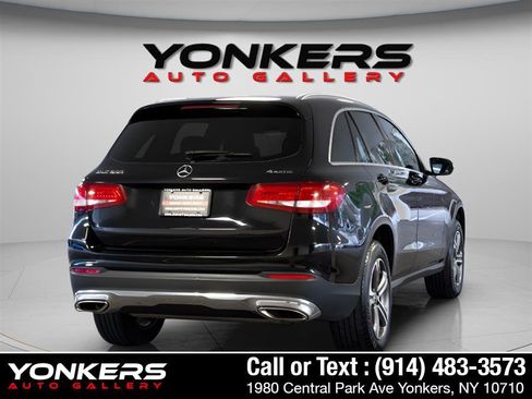 Used 2018 Mercedes-Benz GLC 300 4MATIC image 8