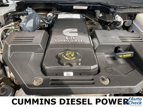 Used 2024 RAM 2500 Tradesman w/ Chrome Appearance Group image 43