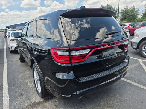 Used 2022 Dodge Durango GT RWD image 2
