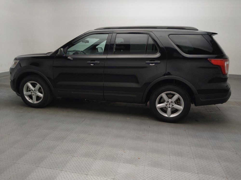 Used 2018 Ford Explorer FWD image 3