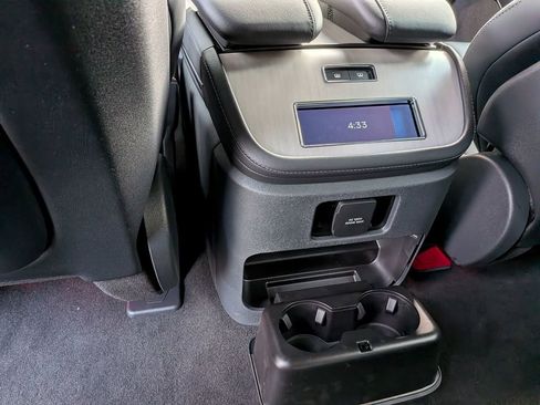 New 2025 Lincoln Navigator L Reserve w/ Jet Appearance Package image 29