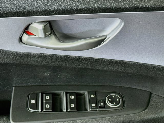 Used 2024 Kia Forte LXS FWD image 20