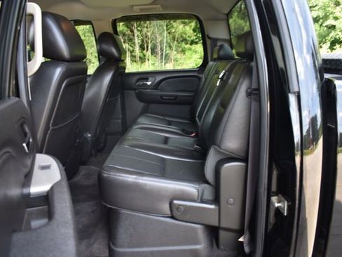 Used 2014 Chevrolet Silverado 2500 LTZ w/ LTZ Plus Package AWD/4WD image 11