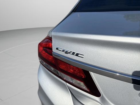 Used 2015 Honda Civic LX image 31
