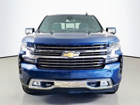 Used 2021 Chevrolet Silverado 1500 High Country RWD image 2