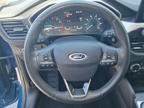 Used 2022 Ford Escape SE w/ SE Sport Appearance Package FWD image 12