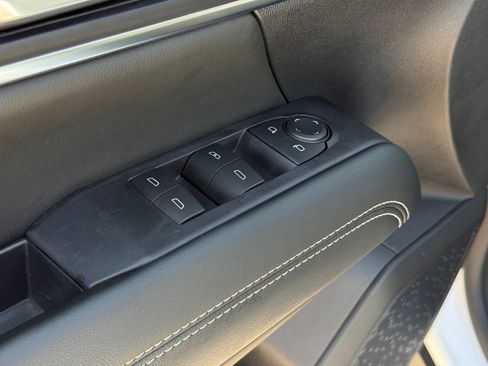 Used 2026 GMC Terrain Elevation FWD image 7