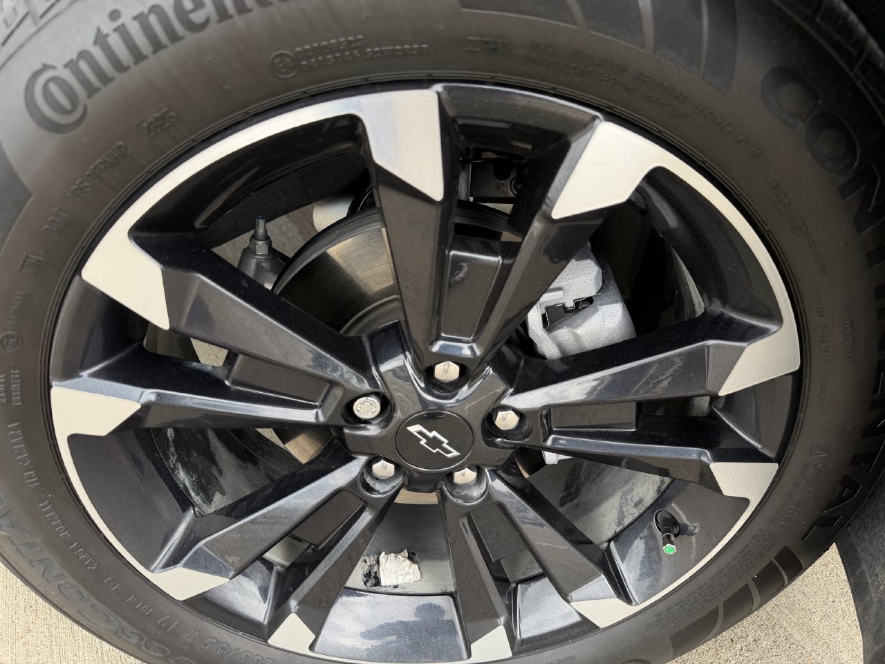 Certified 2026 Chevrolet Equinox RS w/ Convenience Package III FWD image 9