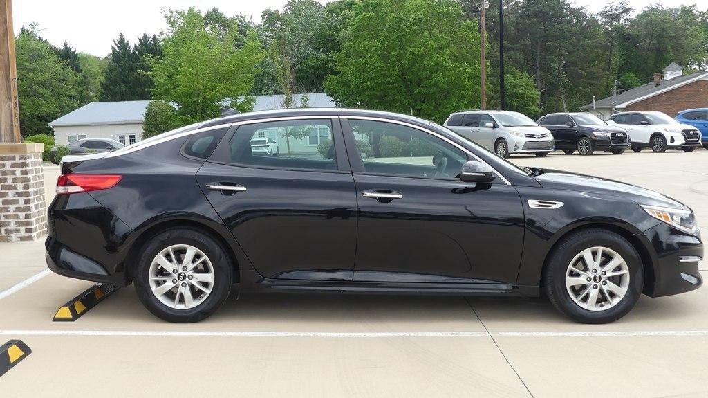 Used 2016 Kia Optima LX FWD image 6