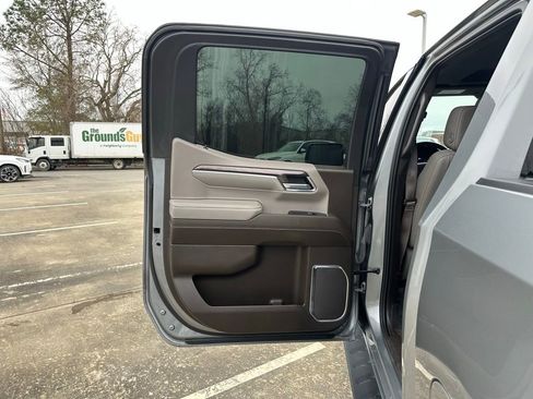 Used 2023 Chevrolet Silverado 1500 LTZ w/ LTZ Convenience Package II image 21