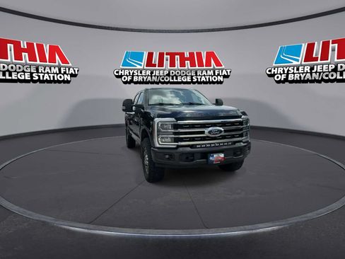 Used 2024 Ford F250 King Ranch w/ FX4 Off-Road Package AWD/4WD image 4