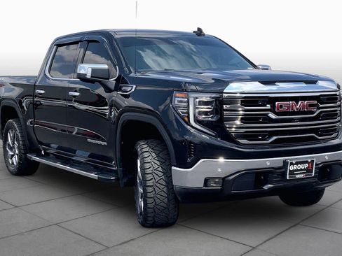 Used 2022 GMC Sierra 1500 SLT AWD/4WD image 3