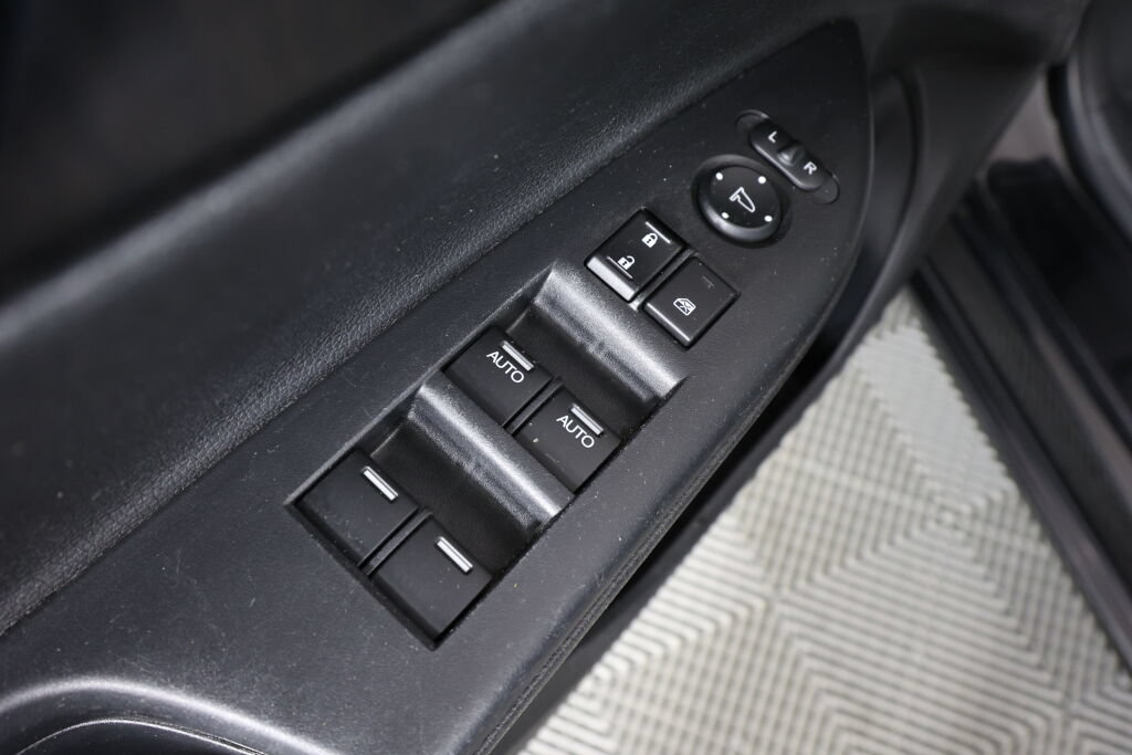 Used 2013 Honda Accord EX image 30