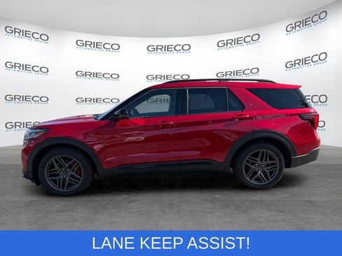 Used 2026 Ford Explorer ST AWD/4WD image 4