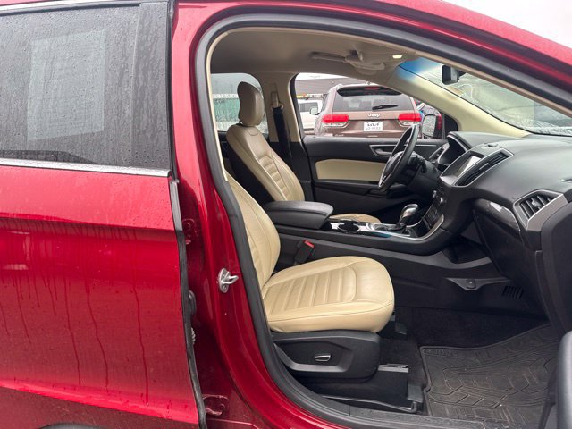 Used 2016 Ford Edge SEL w/ Equipment Group 201A AWD/4WD image 19