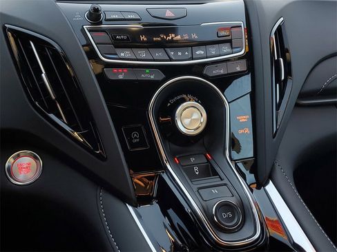 Certified 2025 Acura RDX SH-AWD image 27