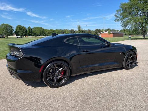 Used 2024 Chevrolet Camaro SS RWD image 5