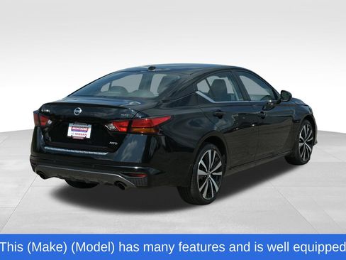 Used 2022 Nissan Altima 2.5 SR AWD/4WD image 10