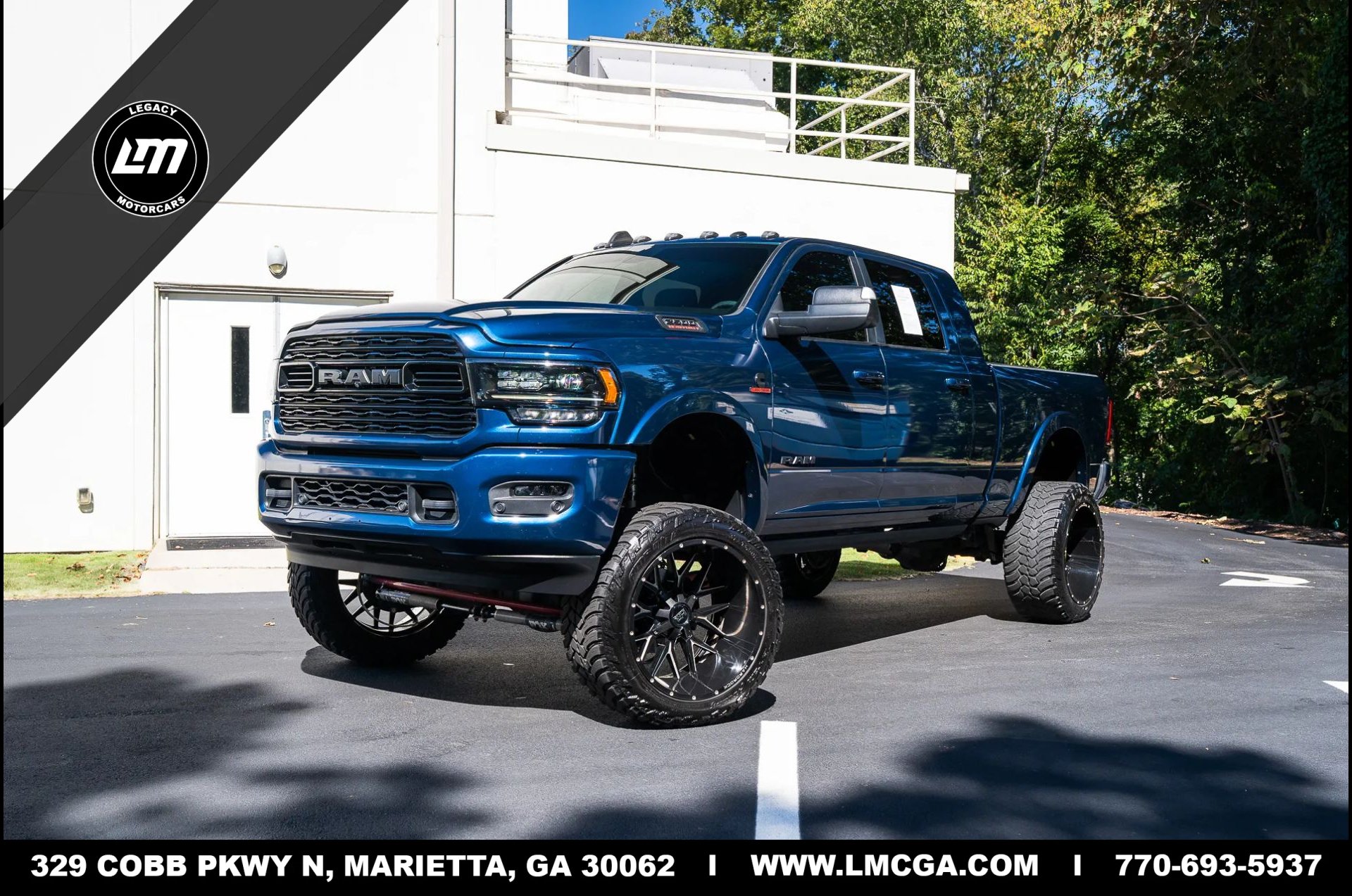 Used 2021 RAM 2500 Limited w/ Night Edition AWD/4WD image 1
